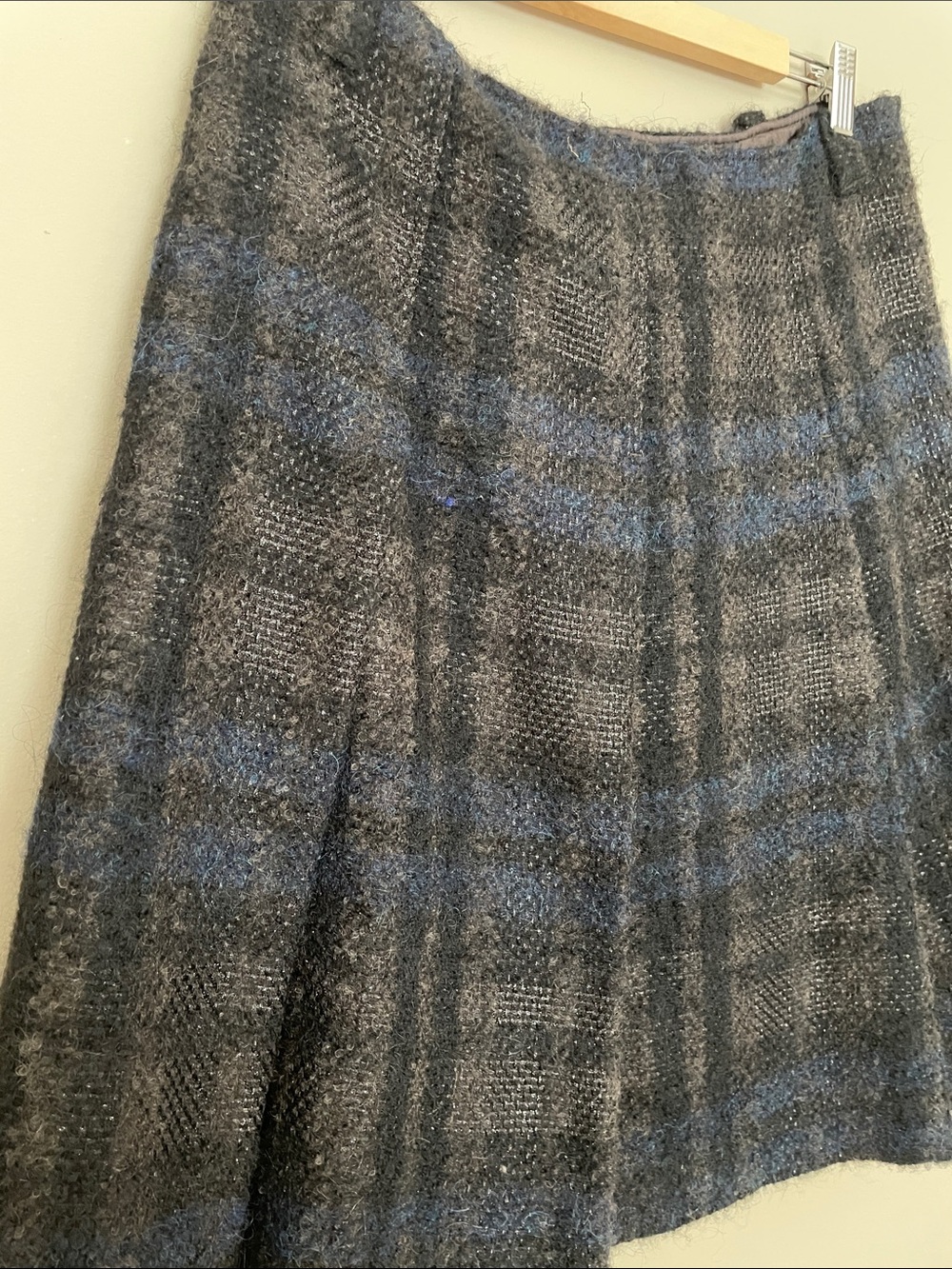 Weekend MaxMara Wool Blend Charcoal & Navy Plaid A-Line Skirt - Picture 3 of 7